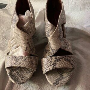 Donald Pliner Aurora Wedge Sandals